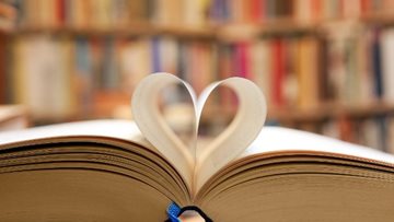 Book-loving Resident enjoys a day out at Sherwood care home