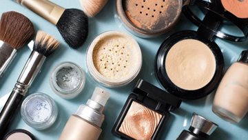 Beauty therapy is a success at Wigston care home