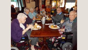 Eastbourne care home Residents enjoy lunch outing
