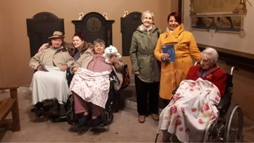 Sheffield care home Residents take a journey back in time to Kelham Island Museum