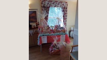 Hodge Hill Grange gives thanks for Christmas hamper donations