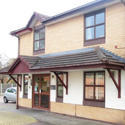 Ash Grange 